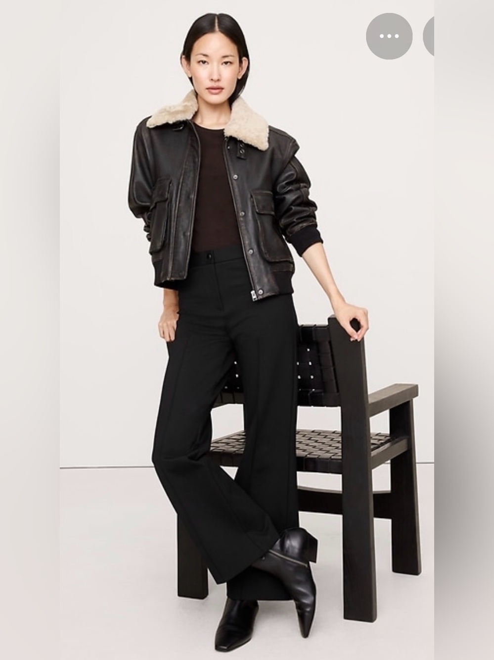 NWT Banana Republic Crop Flare Everywhere Ponte Black Pant Sz XS.